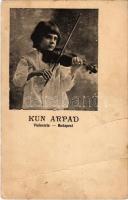 Kún Árpád fiatal hegedűművész. Budapest / Hungarian young boy wonder violinist (fa)