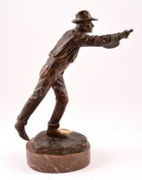 cca 1930 Olvashatatlan jelzéssel: Tenisz játékos. Bronz, márvány talpazaton, kijár, m: 33 cm