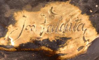 cca 1930 Olvashatatlan jelzéssel: Tenisz játékos. Bronz, márvány talpazaton, kijár, m: 33 cm