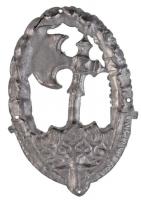 1944. "Szent László Hadosztály" Al csapatjelvény (63,5x44mm) T:1- / Hungary 1944. "Sz...