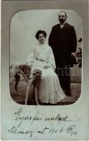 1906 Mindszent, Gyárfás család és kutyájuk. photo (EK)