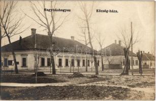 1926 Nagybánhegyes, Községháza. photo