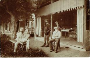 A már gyógyulóban lévő sebesült tisztek szellős lakásai / WWI Austro-Hungarian K.u.K. military, injured but recovering soldiers' airy apartments in Bled. photo (EB)