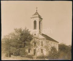 1908 Őrimagyarósd (Vas megye), evangélikus templom, kartonra ragasztott, hátoldalon feliratozott, körbevágott fotó, 11,5ú14 cm
