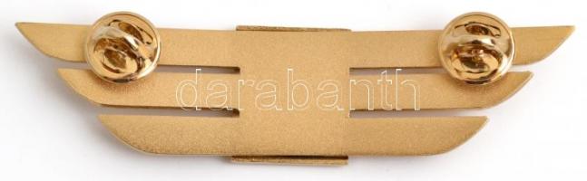 MALÉV pilóta/kitűző jelvény, réz, zománc, szép állapotban, 8,5x2 cm