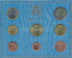 Vatikán 2012. 1c-2E (8xklf) forgalmi sor díszkiadásban T:1
Vatican 2012. 1 Cent - 2 Euro (8xdiff) c...