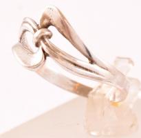 Ezüst(Ag) masnis gyűrű, jelzett, méret: 56, nettó: 1,4 g