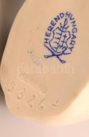 Herendi nyúlpár, kézzel festett, jelzett, apró kopásokkal, m: 9 cm