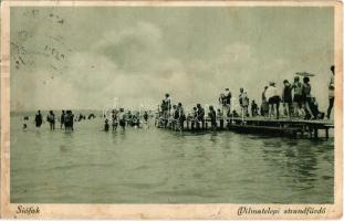 Siófok, Vilmatelepi strandfürdő, fürdőzők, stég (Rb)