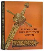 Müller-Kölling-Platow: Europäische Hieb- und Stichwaffen. Berlin 1981. MIlitarverlag. Egészvászon kötésben, papír védőborítóval / With paper cover. 448p-