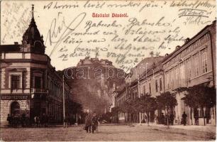 1912 Déva, vár, utcakép a Hirsch Testvérek üzletével. Kiadja Kroll Gyula 457. / Cetatea Deva / castle, street view with shops (EK)