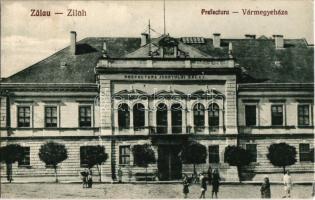 Zilah, Zalau; Prefectura / Vármegyeháza. Kiadja Török / county hall (EK)
