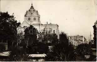 1936 Szolnok, Szapáry utca, Izraelita templom, zsinagóga. Kiadja a Nerfeldbank műszer osztálya (EK)