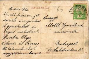 Mohács, Dunapart, csónakok, induló komp és vontató gőzhajó, templom. W. L. Bp. 4967. Kiadja Pollák R...