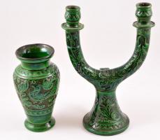 2 db Korondi fazekas tárgy: gyertyatartó, váza, zöld mázas kerámia, jelzettek, apró kopásokkal, különböző méretben