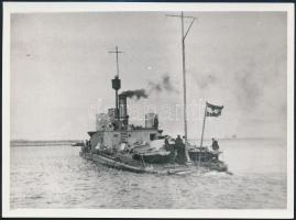 1916 A Dunai Flottila Maros monitora, az 1980-as években eredeti negatívról előhívott fotó, 13×18 cm