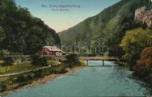 Rév railway-station