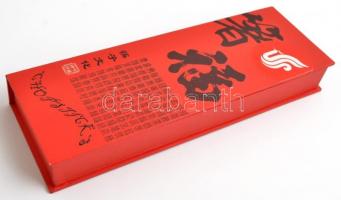 Tűzzománc díszítésű kínai evőpálcika készlet kacsa alakú pálcika támasszal dobozában