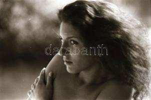 1982 Kalocsai Rudolf (?-?) budapesti fotóriporter és fotóművész hagyatékából 36 db vintage negatív e...