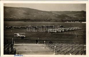 1938 Budaörs, Közforgalmi repülőtér, bemutató repülőgépekkel
