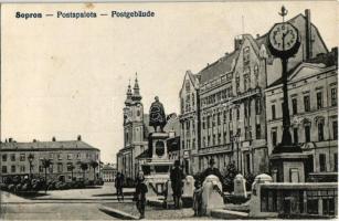 Sopron, Postapalota, óra, szobor, templom