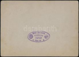 cca 1890 Pápa, a Skoff testvérek fényképtermében készített fénykép, pecséttel jelzett, 10x14 cm, kar...