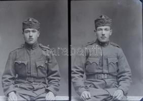 cca 1935 Katonák Egerben, a Foto-GRÁF egri műterem hagyatékából 17 db vintage üveglemez negatív, 8x1...