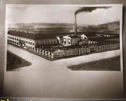 cca 1960 és cca 1979 között készült cca 700 db vintage negatív Kőbánya feliratú dobozban, Keveházi J...