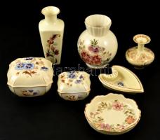 Zsolnay kézzel festett vázák, dobozok, tálkák, jelzettek, apró kopásnyomokkal, összesen:7 db, m:8-14, 7×7-12×12 cm