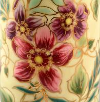 Zsolnay virág mintás váza, kézzel festett, jelzett, apró kopásnyomokkal, m: 27 cm