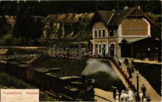 1908 Tusnádfürdő, Baile Tusnad; vasútállomás gőzmozdonnyal. Adler Alfréd / Bahnhof / Gara / railway station with locomotive (EK)