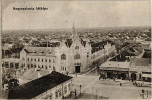 Nagyszalonta, Salonta; Városháza, utca. Döme Károly kiadása / town hall (EK)