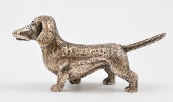 Ezüst(Ag) miniatűr tacskó, jelzés nélkül, h: 6 cm, nettó: 42,6 g