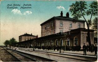 Érsekújvár, Nové Zámky; Nadraze / Pályaudvar, vasútállomás / Bahnhof / railway station + 1938 Érsekújvár visszatért So. Stpl. (apró szakadás / tiny tear)