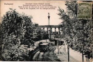 Budapest XIV. Városliget, földalatti villamos vasút torkolata, Milleniumi emlékmű (Hősök tere) a háttérben. TCV card, Taussig A. (EK)