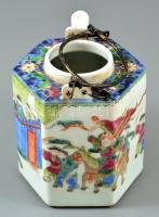 Kínai "Famille Verte" teás kanna, fedő nélkül, kézzel festett, apró kopásnyomokkal, m:13,5...