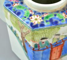 Kínai "Famille Verte" teás kanna, fedő nélkül, kézzel festett, apró kopásnyomokkal, m:13,5...