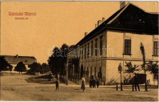 1908 Mór, Városház tér. W. L. (?) 2028. Kiadja Ebisch Antal