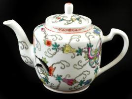 Jelzett kínai "Famille rose" hiányos kávés készlet, kézzel festett, apró kopásnyomokkal, ö...