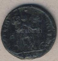Római Császárság II.Constantius 324-361. Bronzpénz T:3