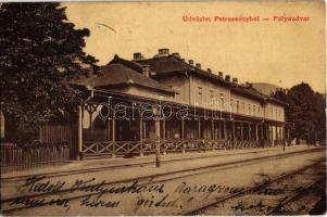 1908 Petrozsény, Petrosani; Pályaudvar, vasútállomás. W. L. 1693. / Bahnhof / railway station (EK)