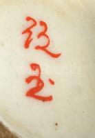 Jelzett kínai kis váza, kézzel festett, hibátlan, m:14 cm