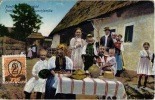 Bánffyhunyad, Huedin; család / Bauernfamilie / Transylvanian folklore