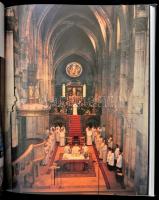 Meződy Ö. István, Keresztury Dezső: Pannonhalma. Bp., é.n., Idegenforgalmi Propaganda Kiadó Vállalat...