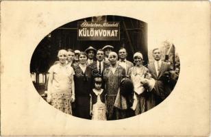 1927 Balatonalmádi, Vasútállomás, különvonat. photo