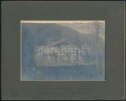 cca 1910 3 db máramarosi fotó, korabeli paszpartuban, Erdészvölgy (Kuzi), az itt lévő Rudolf-vadászk...