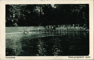 1930 Dunaalmás, Kénes gyógyfürdő, fürdőzők. Kiadja Gábor Andor