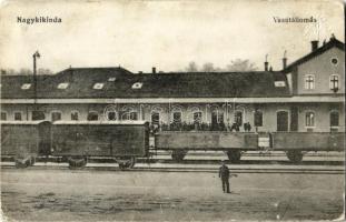Nagykikinda, Kikinda; vasútállomás, vonat / Bahnhof / railway station with train (Rb)