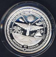 Marshall szigetek 1994. 50$ Ag "A Hold" T:PP