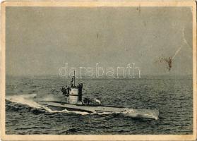 U-Boot in Fahrt / WWII German Kriegsmarine submarine with mariners (EK)
